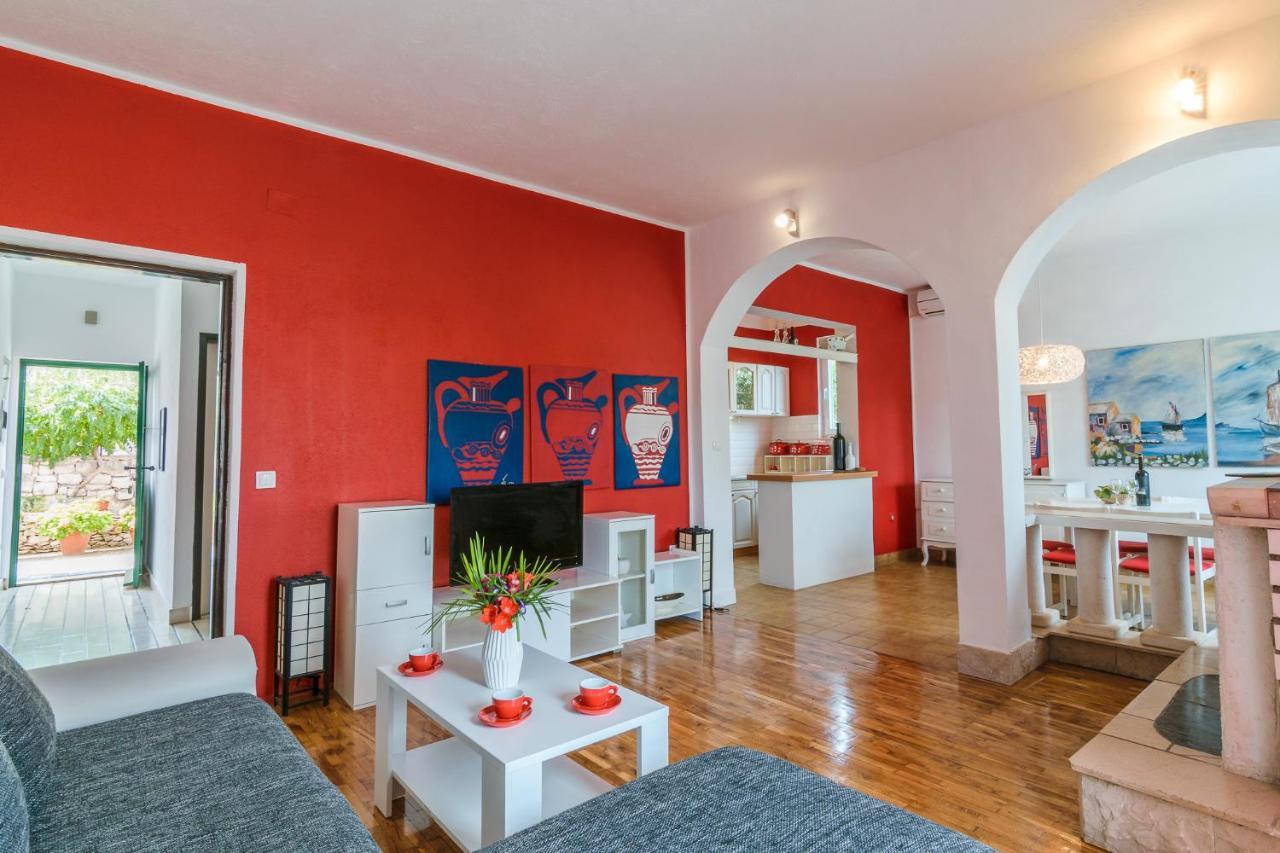 Apartment Dunja Supetar Kültér fotó